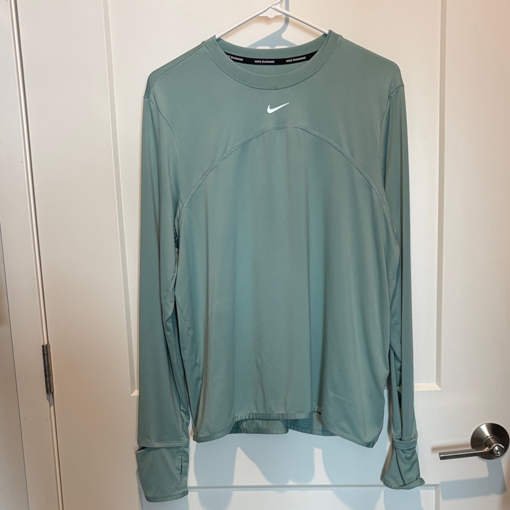 Nike Women’s Long Sleeve Performance Top - Sage Green